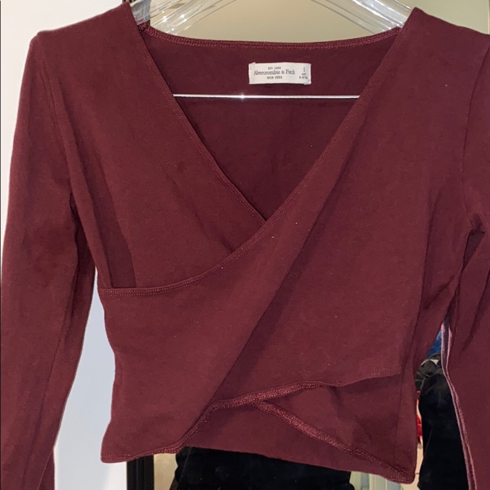 Maroon crisscross crop top